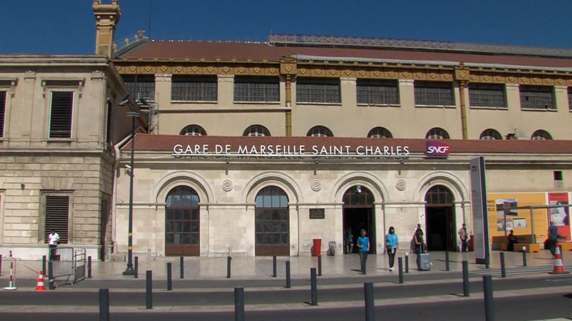 Marseille : dégradation d'une stèle rendant hommage aux victimes d'attentats