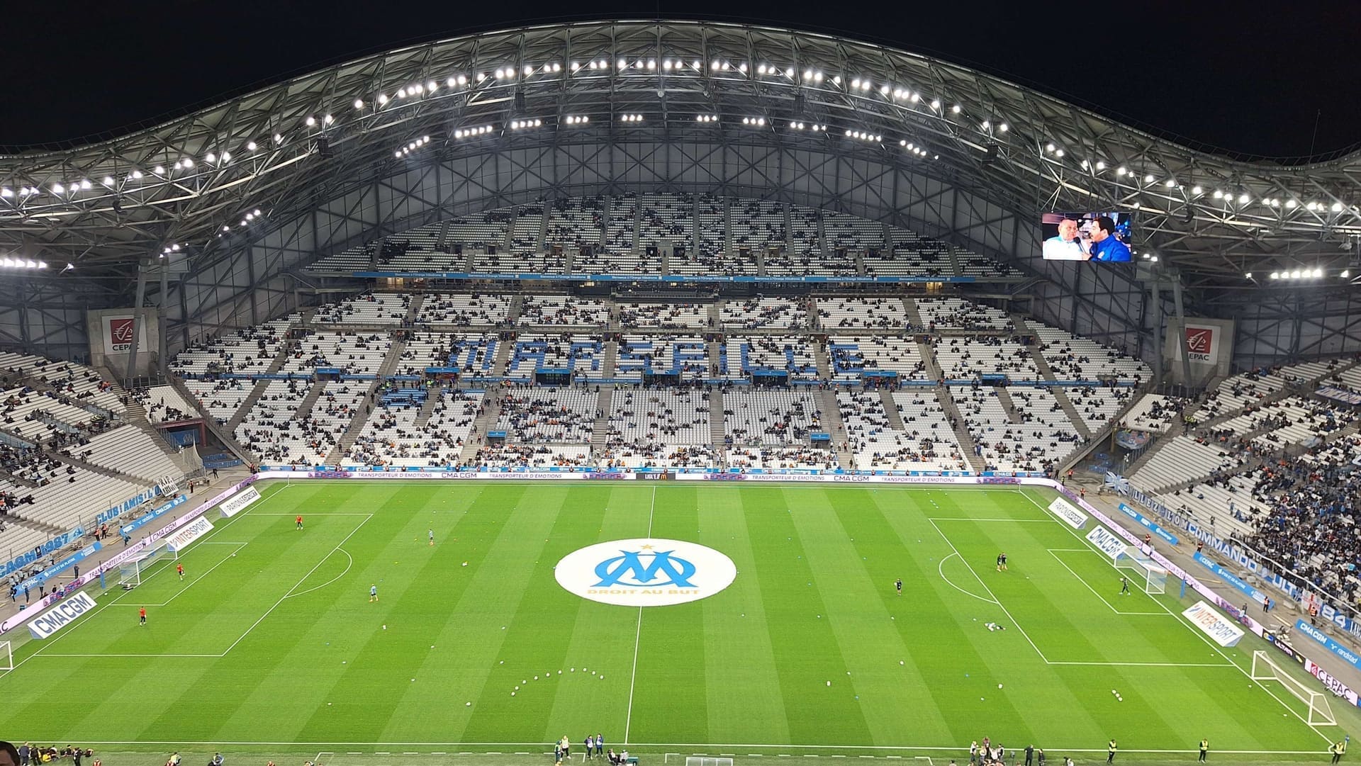 Le C'est Marseille bébé du Vélodrome a été remplacé par une étoile