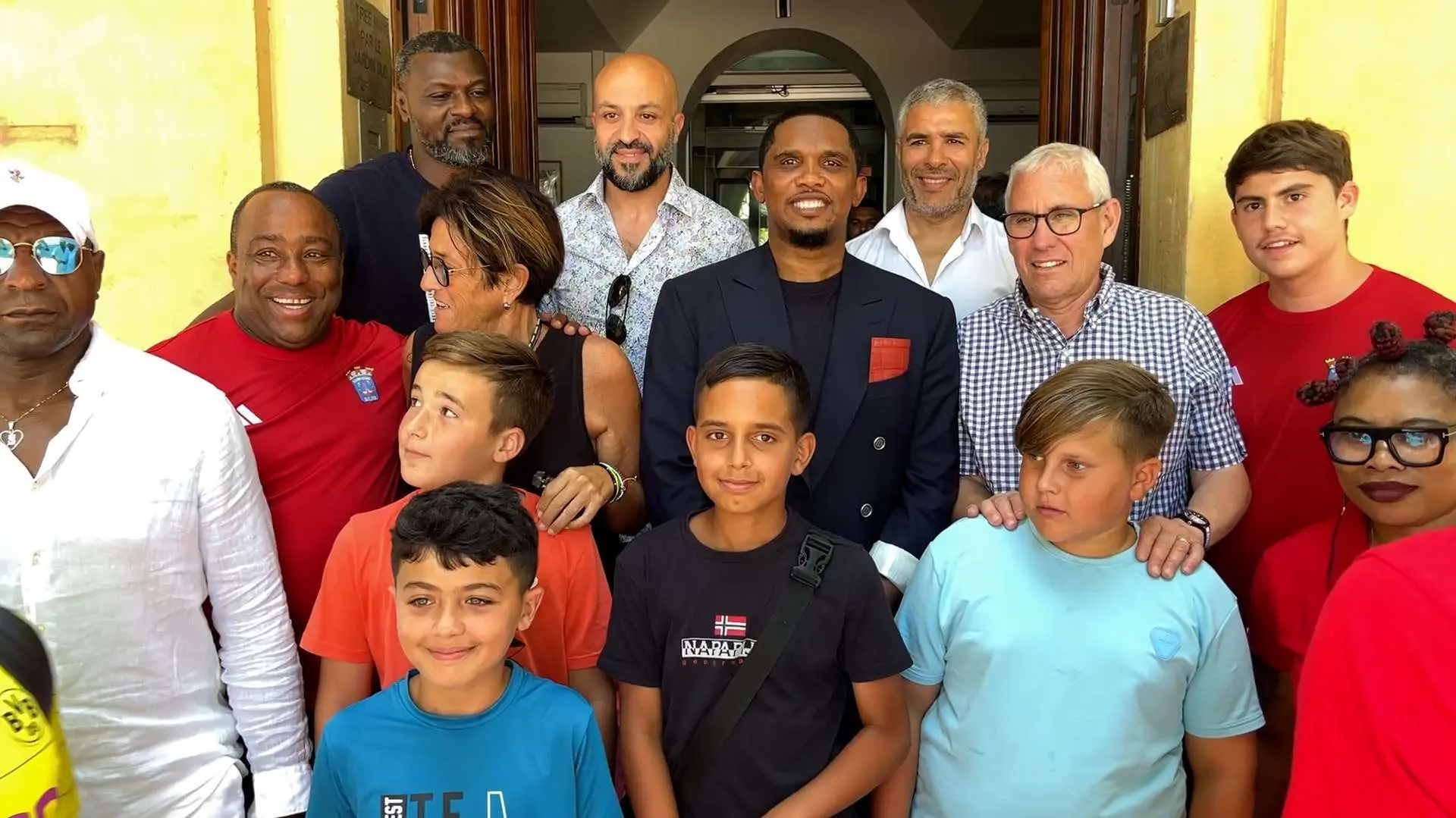 Samuel Eto’o in Port-de-Bouc: Football Legend Visits