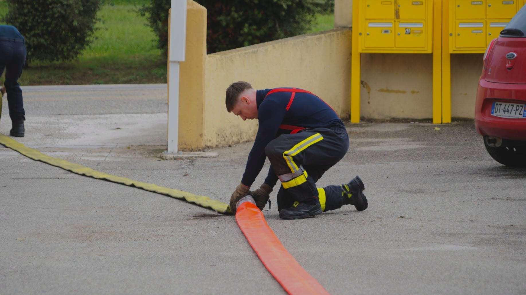 Bouches-du-Rhône Floods: 3 Dead and Emergency Responders Deployed